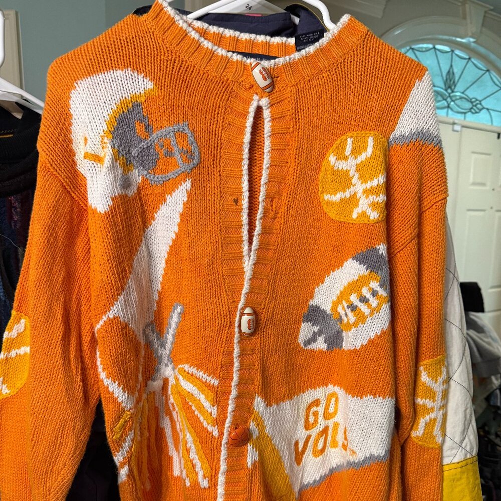 Birch Bros Tennessee Volunteers Sweater Size Med (rare)